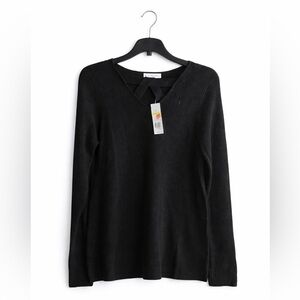 Kim Roger's New W Tags Petite medium black sweater with cross cross patt…